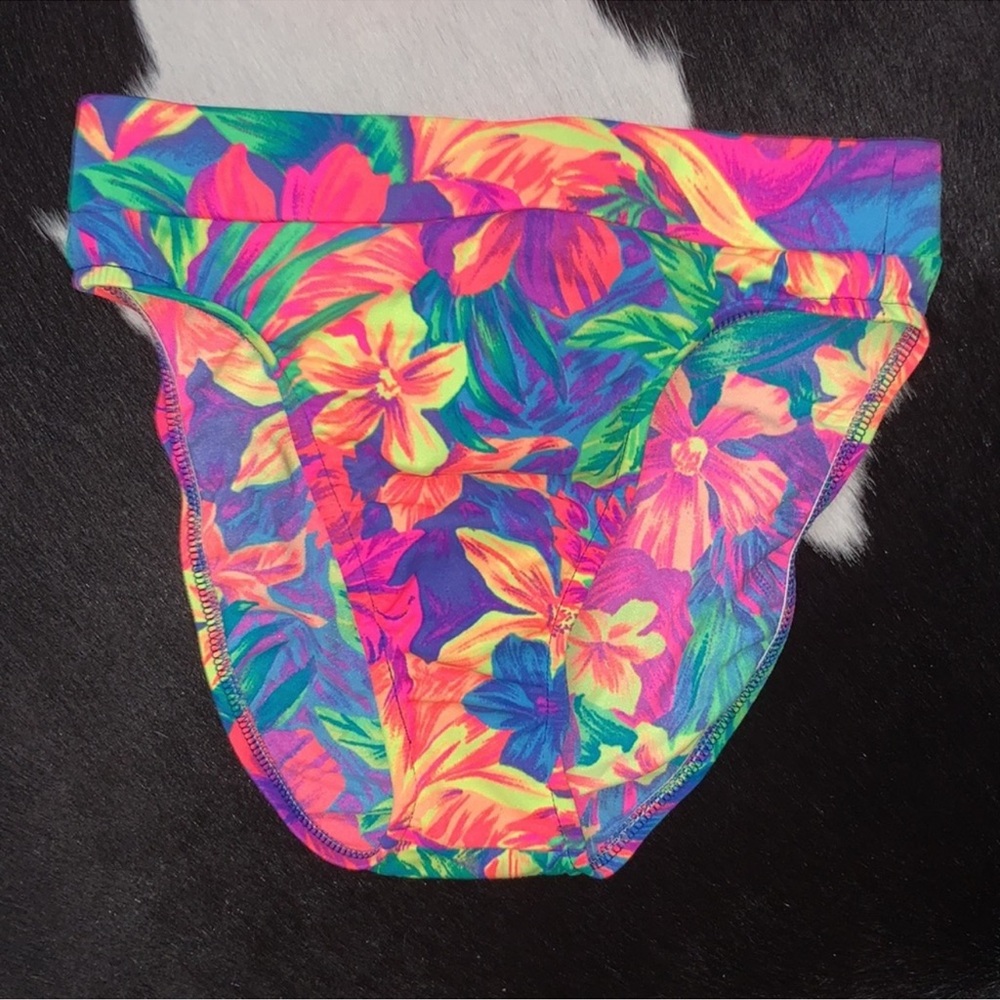 Y2K Victoria’s Secret Swim Pink Strapless Bikini Top with Vintage 90s Bottom set - Picture 8 of 13